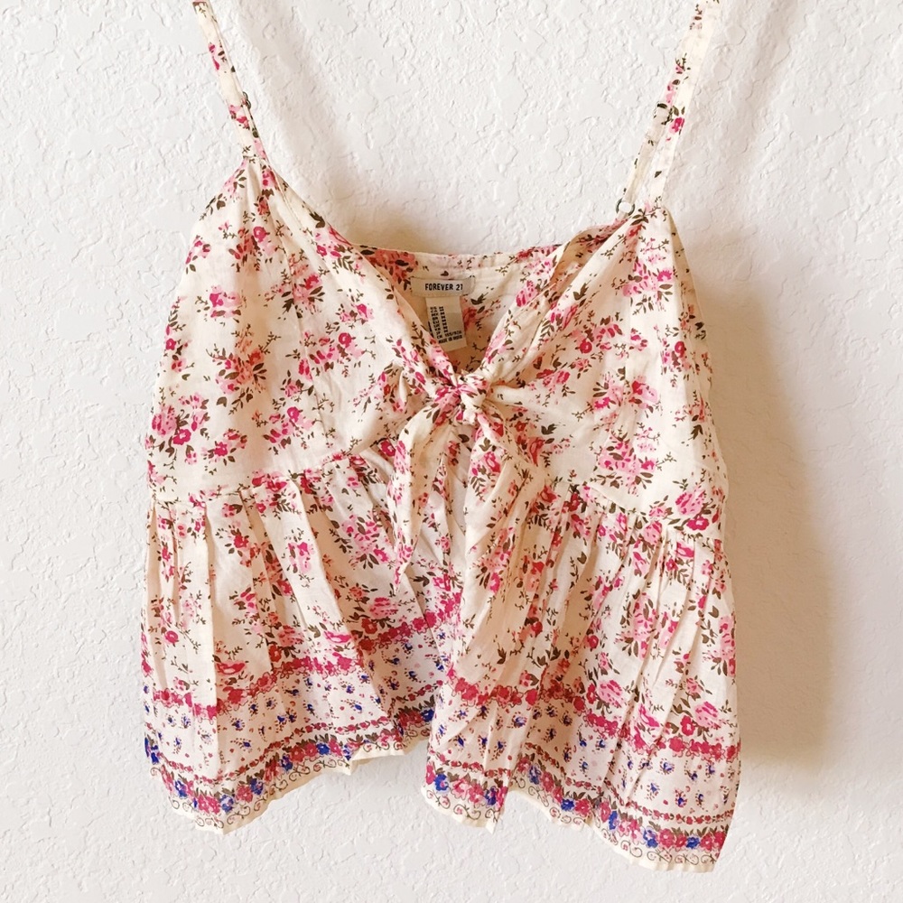 Forever 21 Floral Tie Front Crop Top